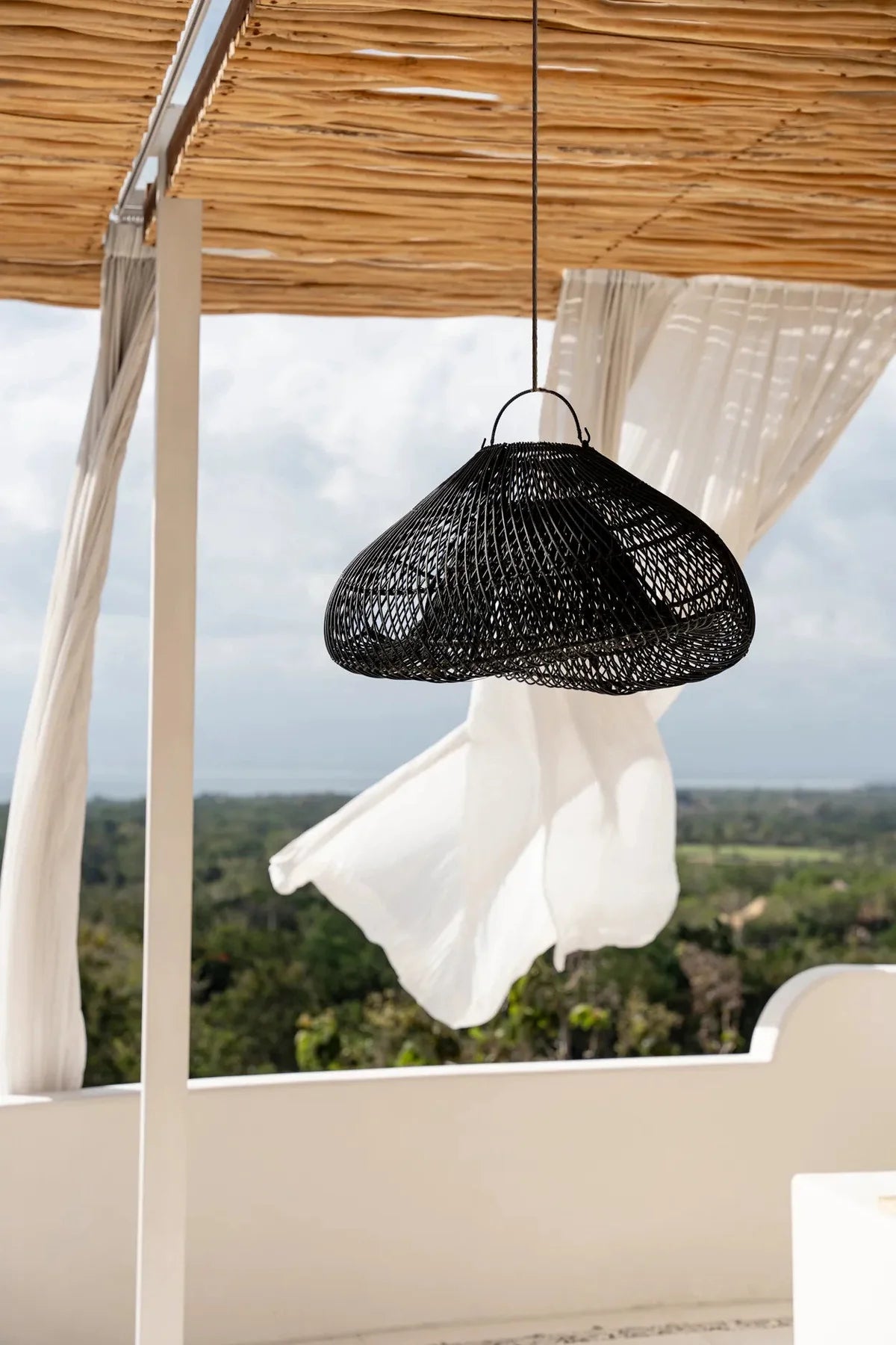 The "Cloud" Pendant Lamp - Black - M