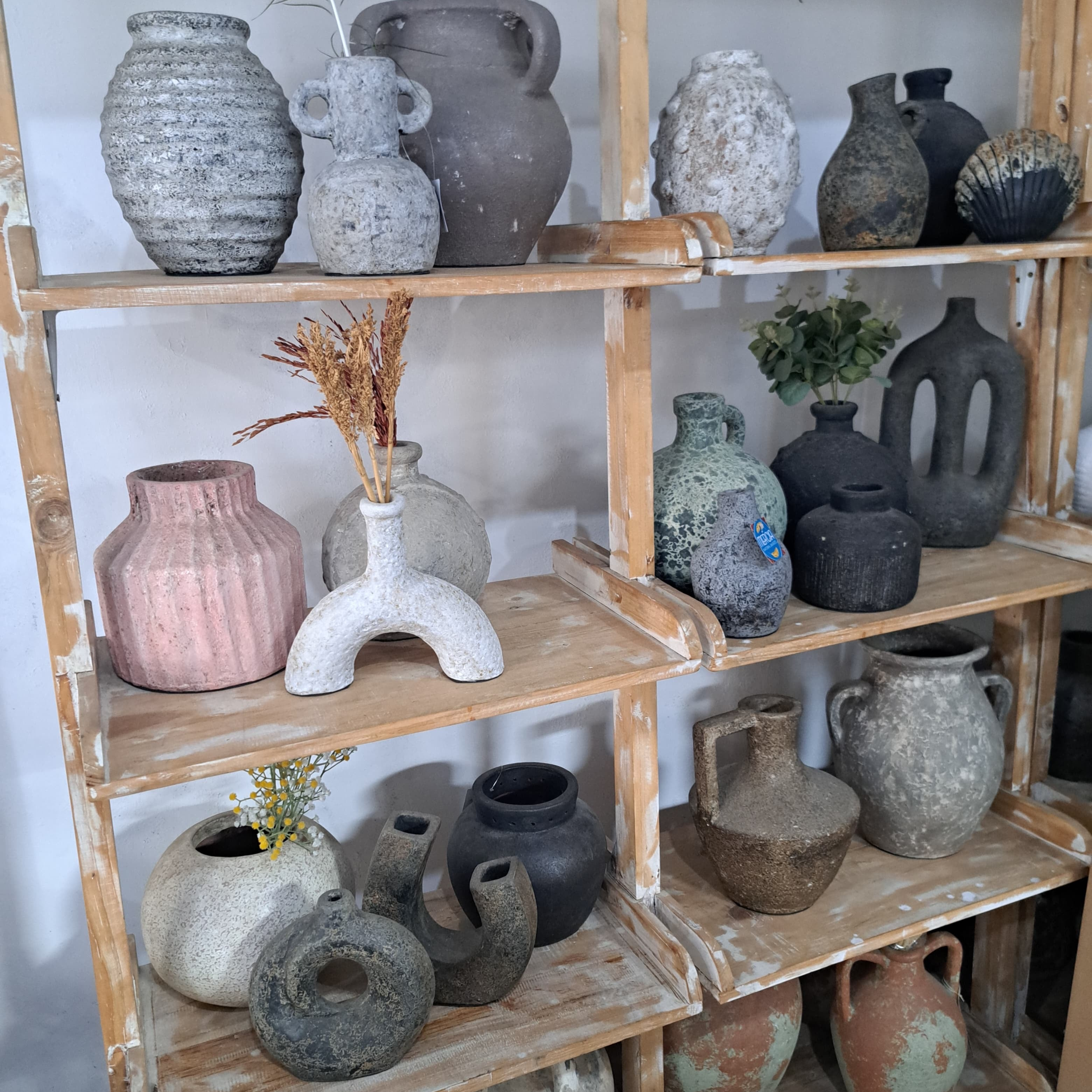 Vintage Style Terracotta Pot #4 - 23 cm