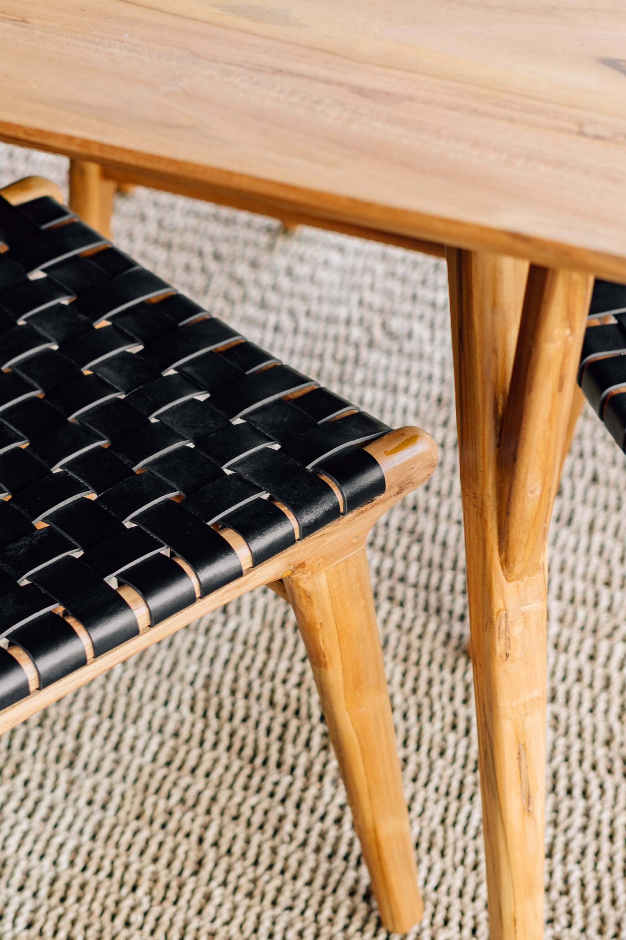 Chair 'Umalas' in Teak and Leather