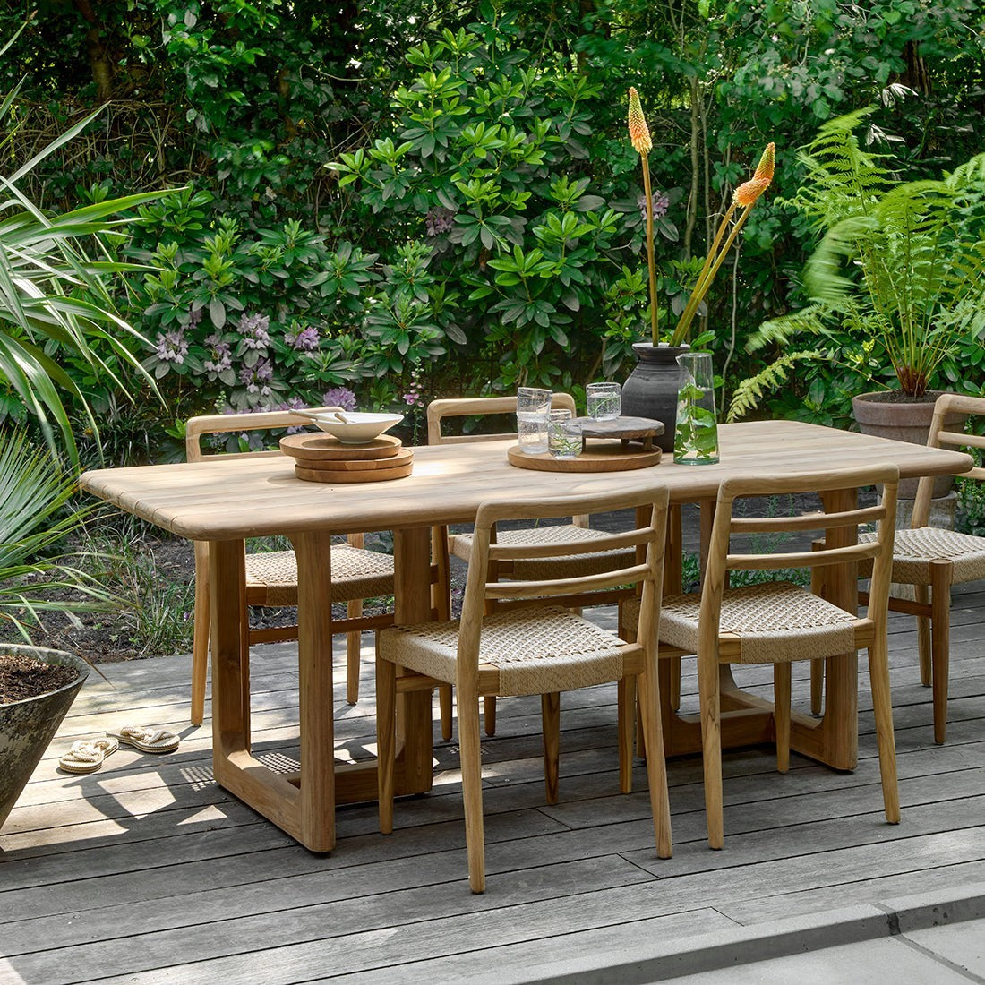 Kayu Living Primavera 240 cm rectangular garden table made from FSC recycled teak with organic U-shaped legs.