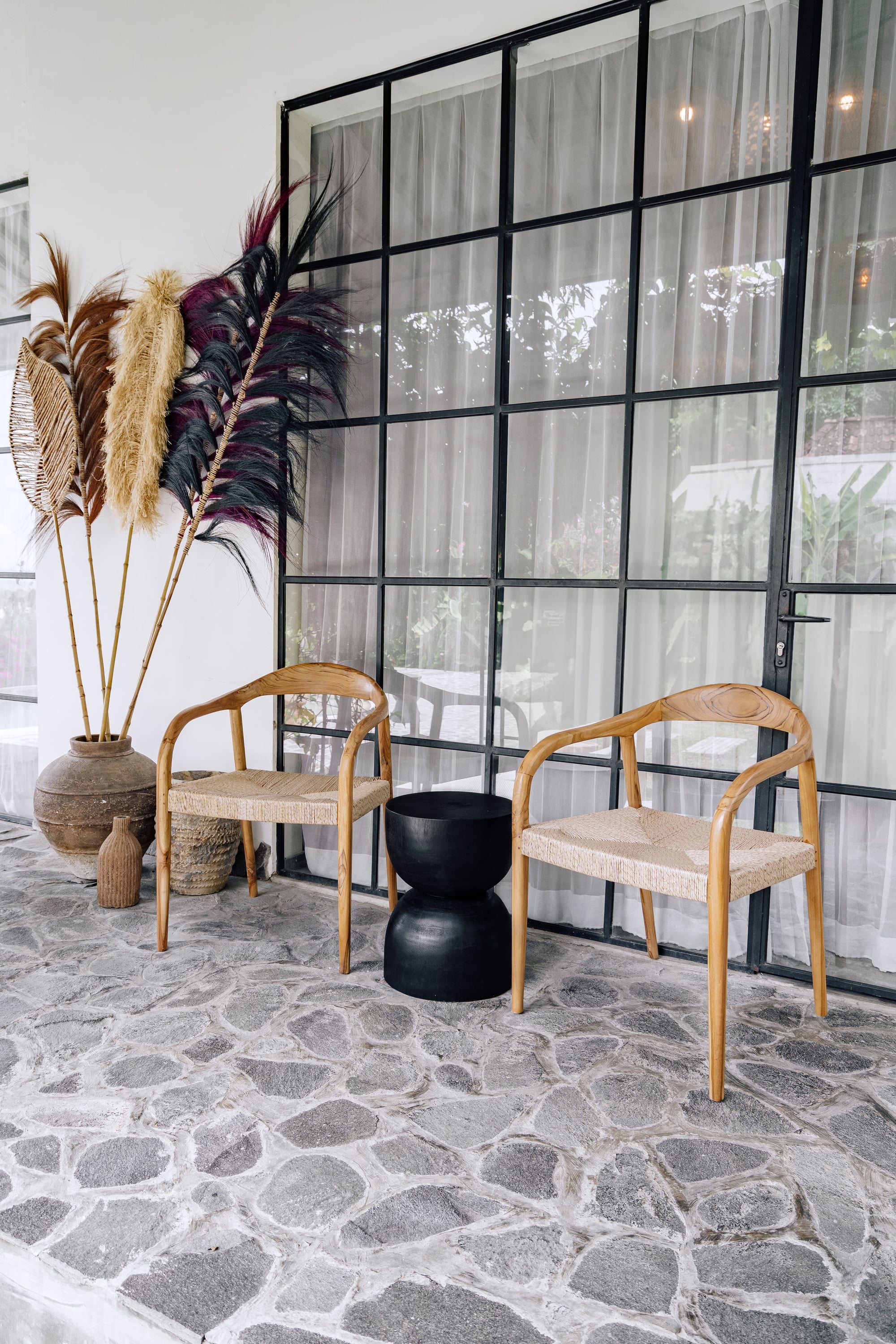 Chair in Solid Teak and Handwoven Rope